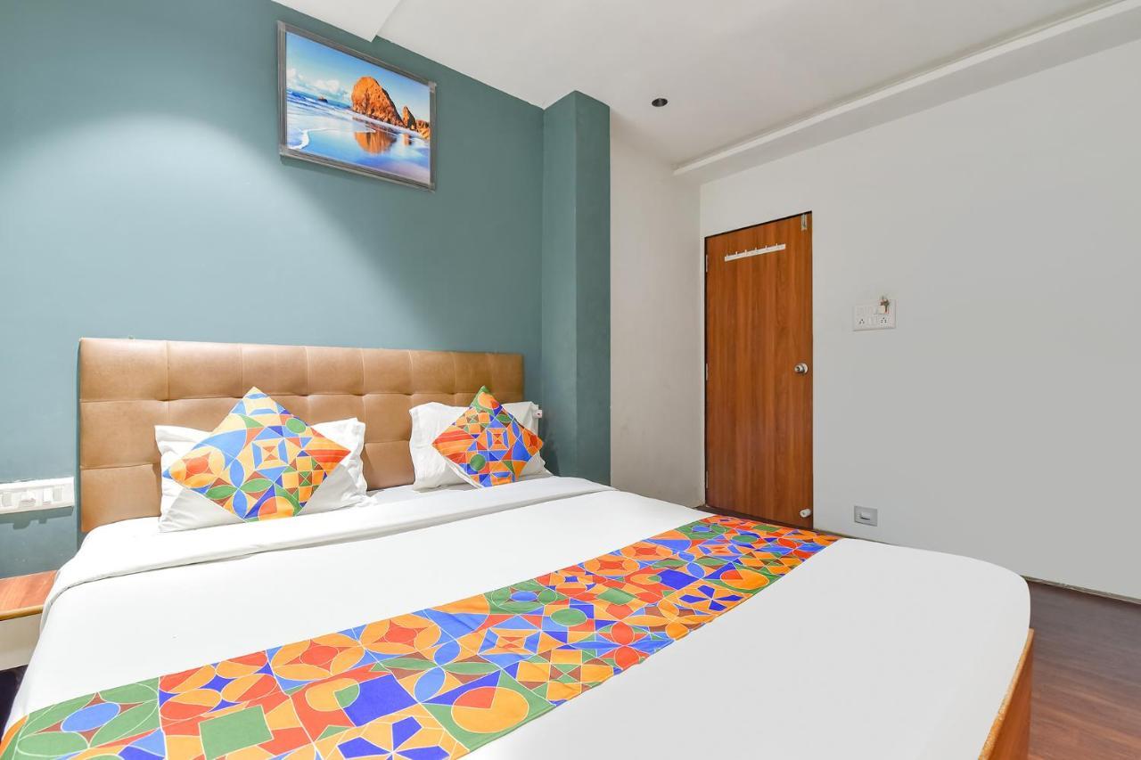 Fabhotel Nidhivan, Udhna Junction Surat Exterior photo