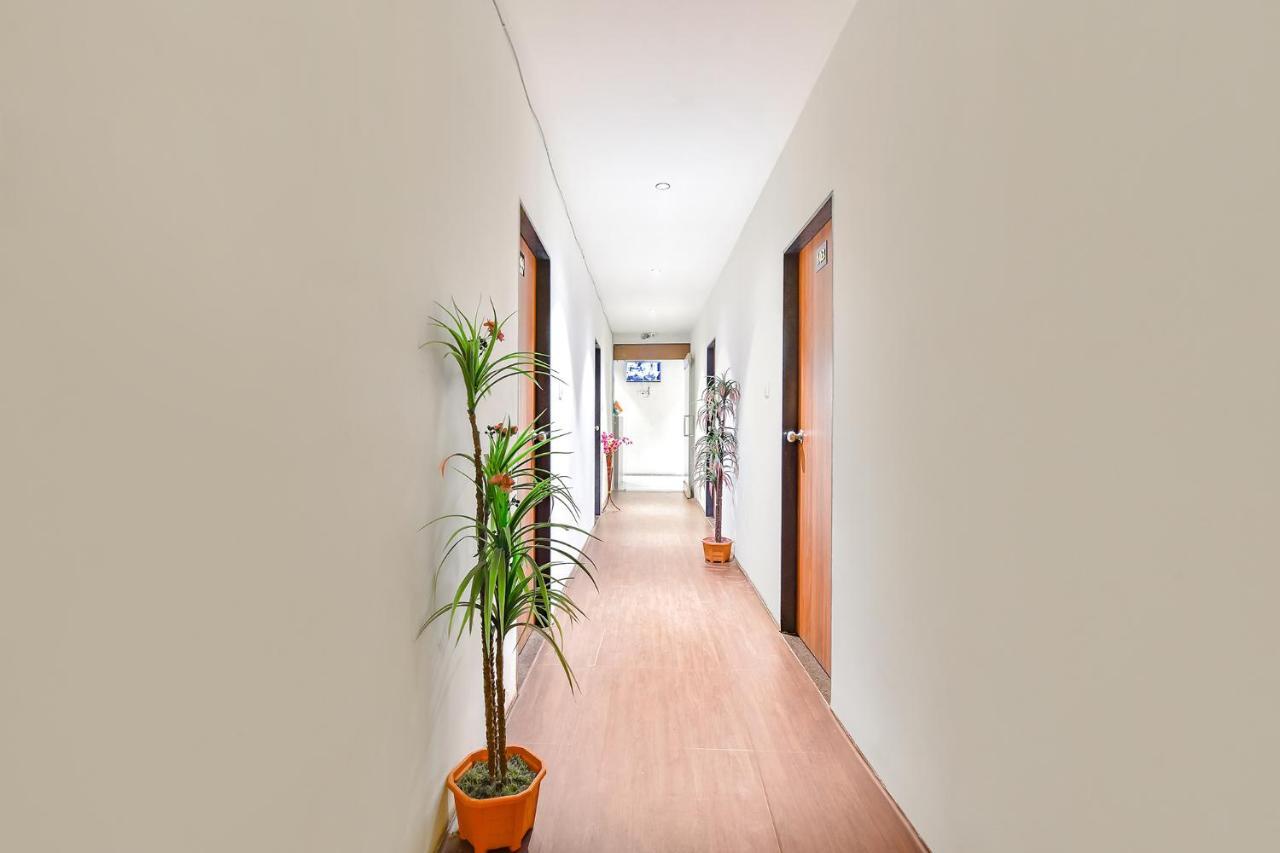 Fabhotel Nidhivan, Udhna Junction Surat Exterior photo