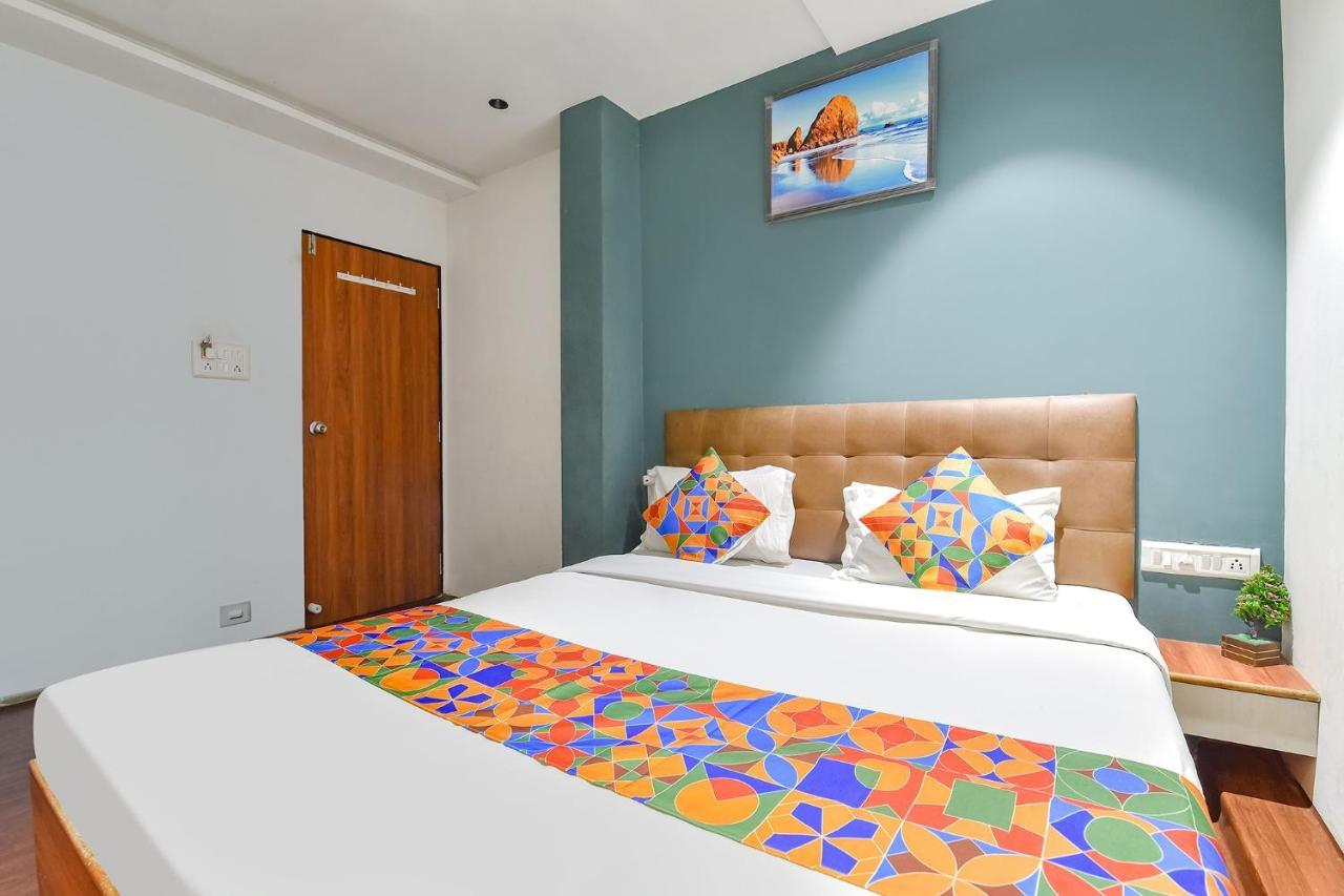 Fabhotel Nidhivan, Udhna Junction Surat Exterior photo